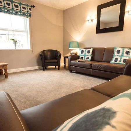 Haddon Cottage - Darwin Lake Holiday Village Matlock  Exteriör bild