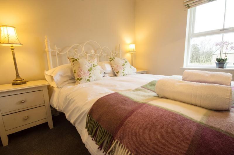 Haddon Cottage - Darwin Lake Holiday Village Matlock  Exteriör bild
