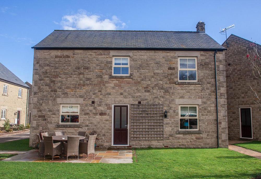 Haddon Cottage - Darwin Lake Holiday Village Matlock  Exteriör bild