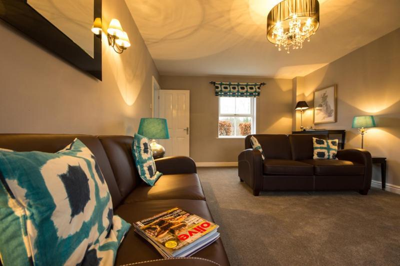 Haddon Cottage - Darwin Lake Holiday Village Matlock  Exteriör bild